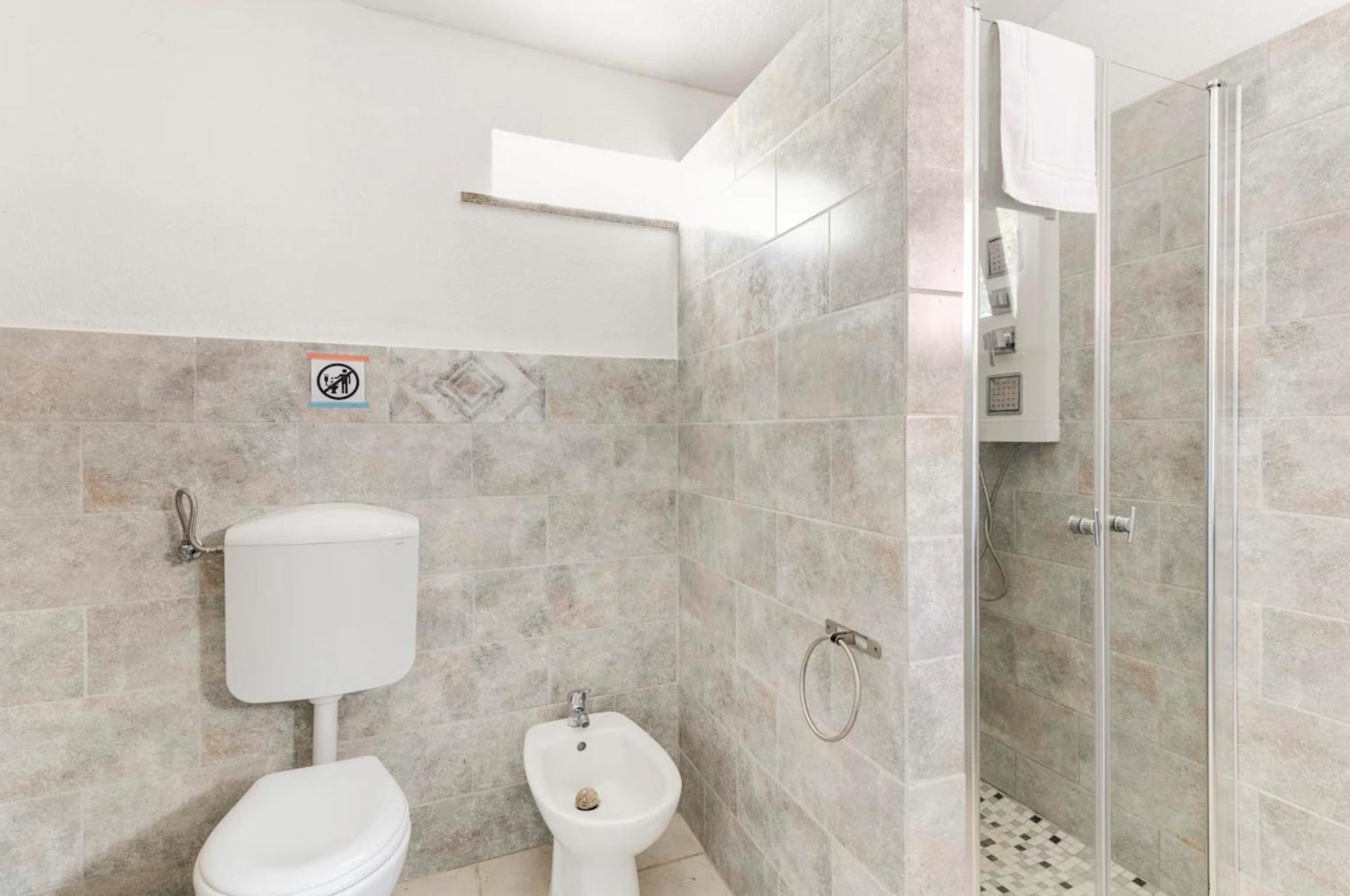 Domu Prexada B&B Maracalagonis Buitenkant foto