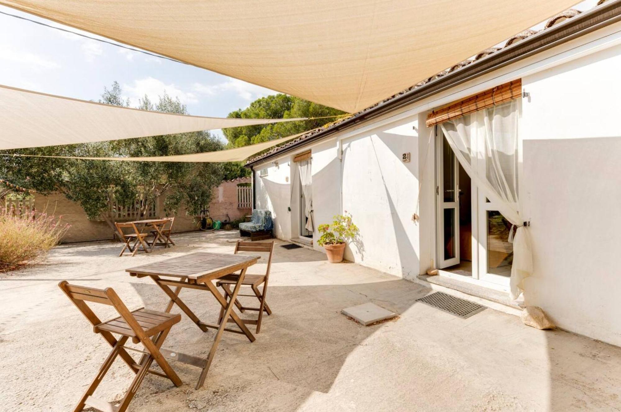 Domu Prexada B&B Maracalagonis Buitenkant foto